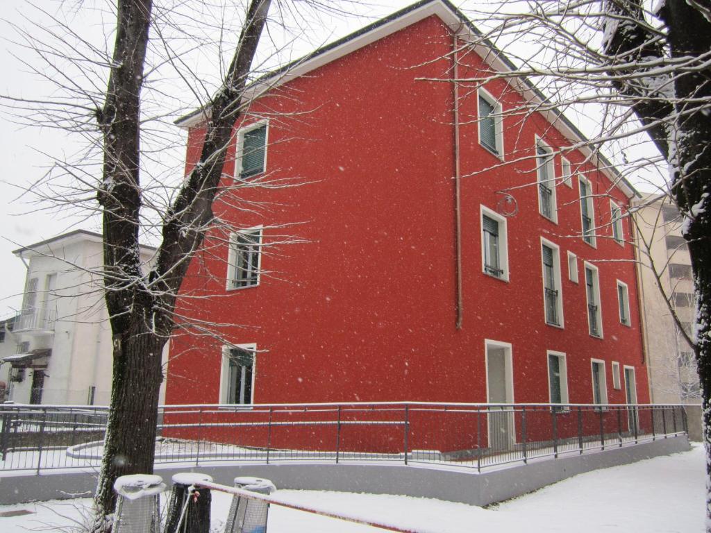 Ostello Di Saronno - Malpensa Hostel Екстериор снимка